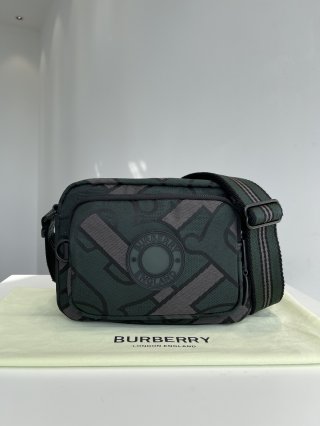 Burberry Burberry