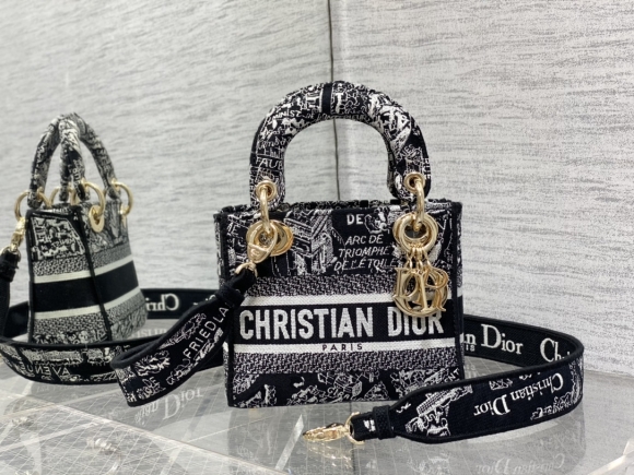 Dior Dior