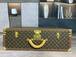 Draw-bar box Draw-bar box