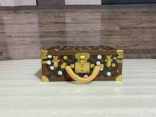 Draw-bar box Draw-bar box