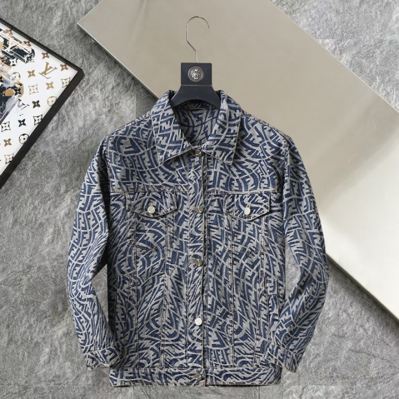 Coats & Jackets Coats & Jackets