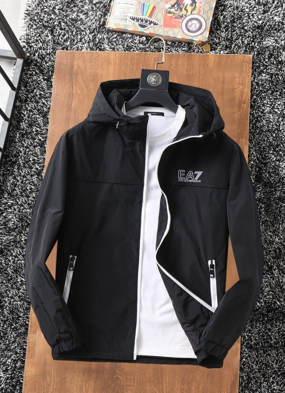 Hoodies & Sweatshirts Hoodies & Sweatshirts