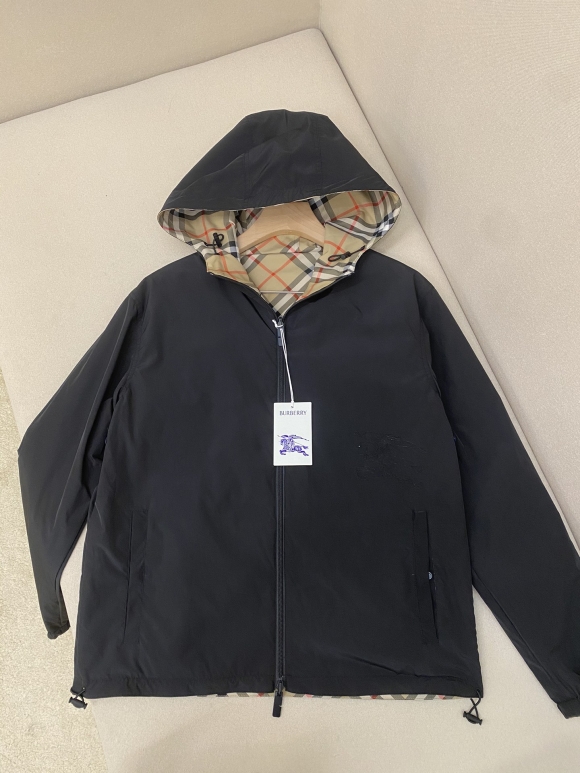 Hoodies & Sweatshirts Hoodies & Sweatshirts