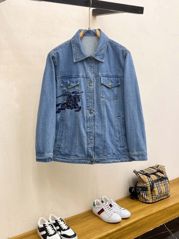 Coats & Jackets Coats & Jackets