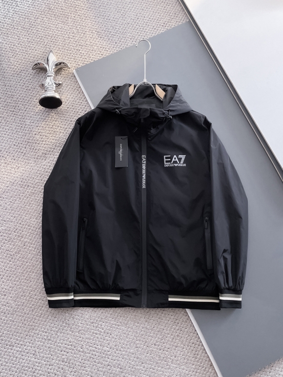 Hoodies & Sweatshirts Hoodies & Sweatshirts