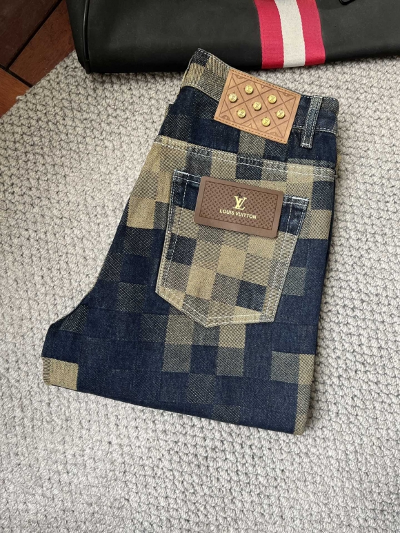 Coats & Jackets Coats & Jackets