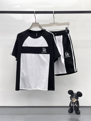 Leisure suit Leisure suit