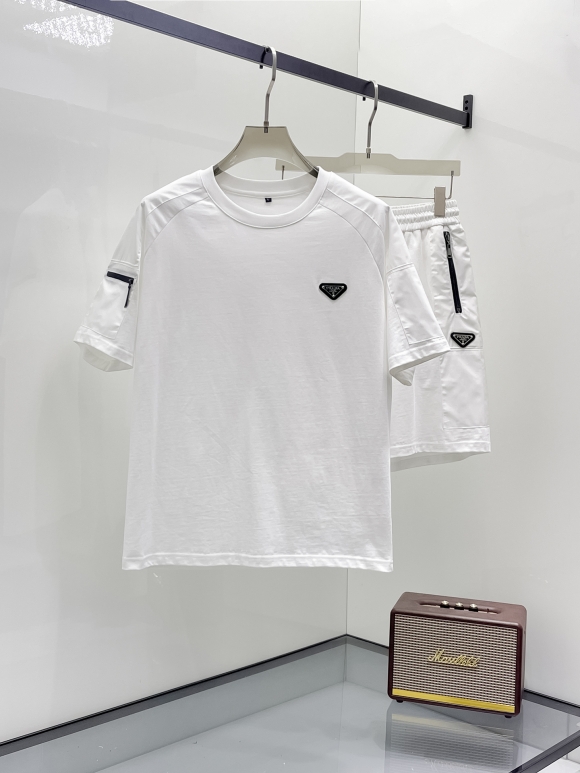 Leisure suit Leisure suit