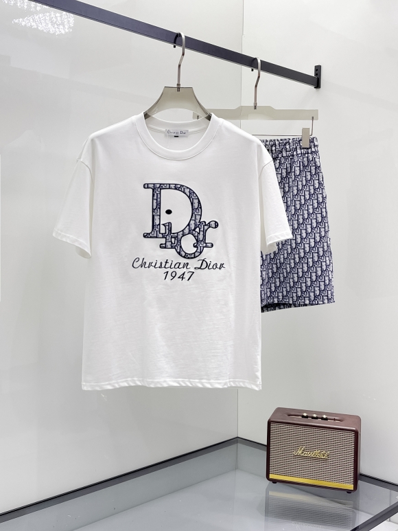 Leisure suit Leisure suit