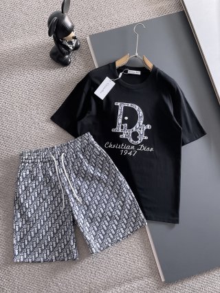 Leisure suit Leisure suit