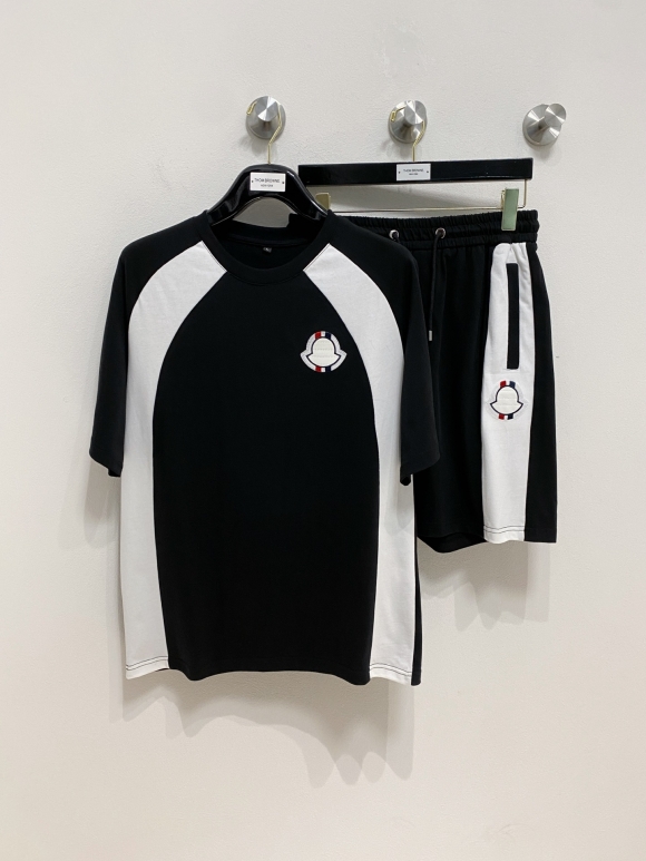 Leisure suit Leisure suit