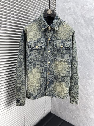 Coats & Jackets Coats & Jackets