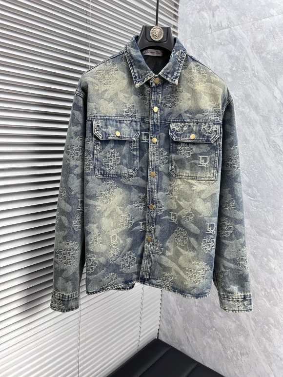 Coats & Jackets Coats & Jackets