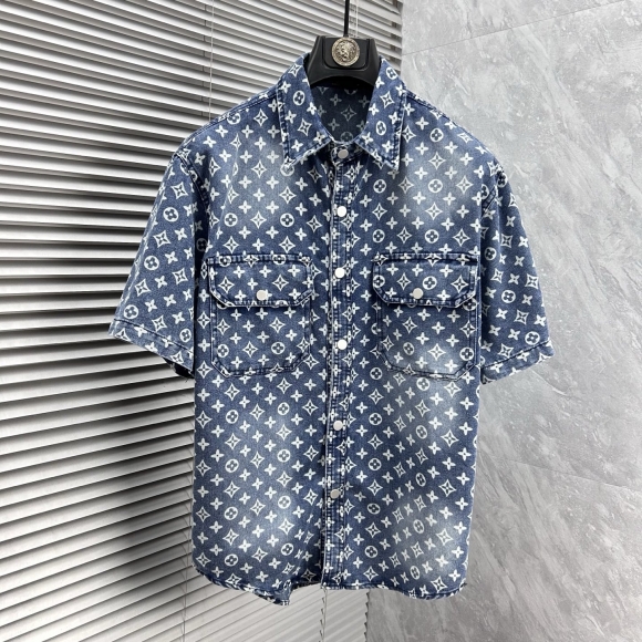 Coats & Jackets Coats & Jackets