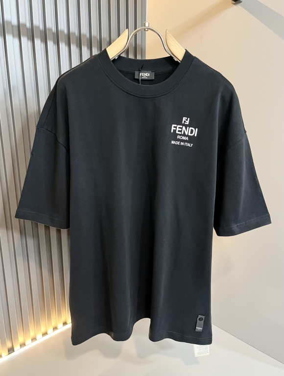 Leisure suit Leisure suit