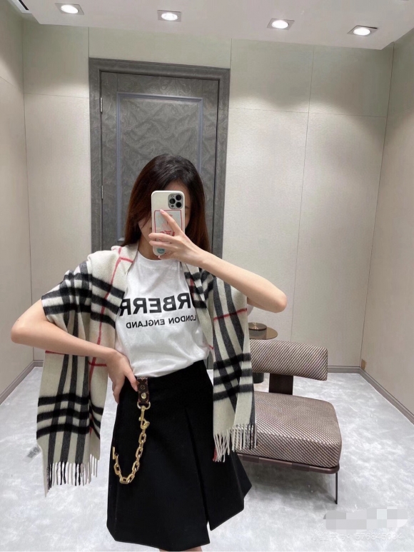 Burberry-9 Burberry-9