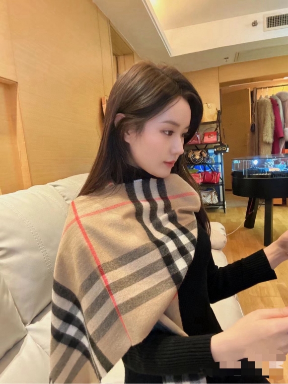 Burberry-9 Burberry-9