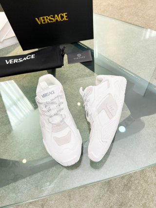 VersaceSHOES