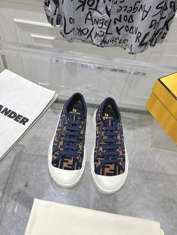 FendiSHOES