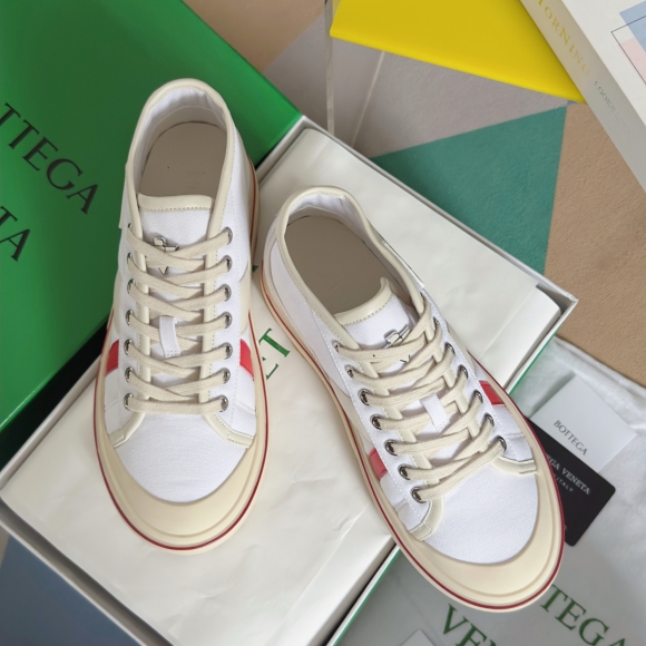 BVSHOES