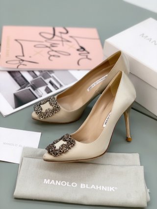 Womens shoes collection