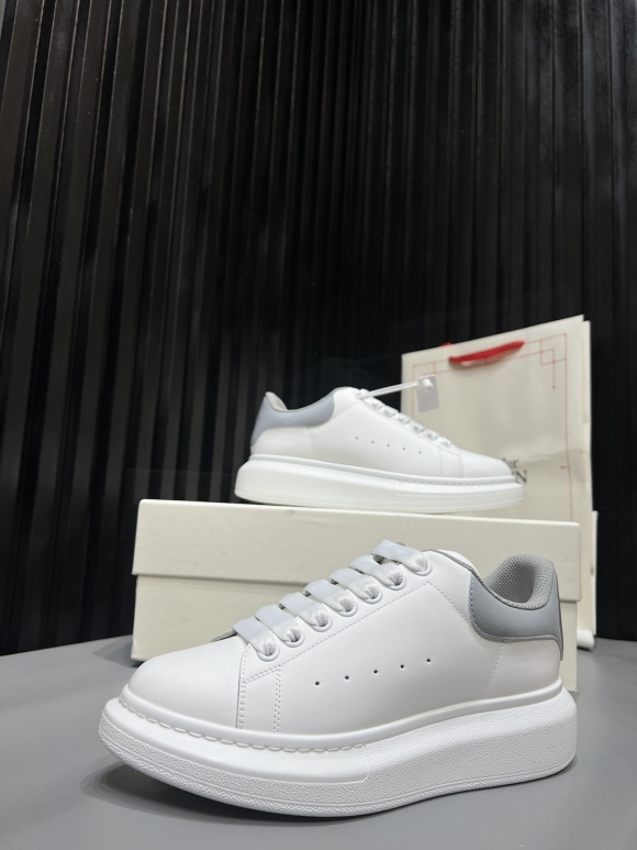 AlexanderMcQueenSHOES AlexanderMcQueenSHOES