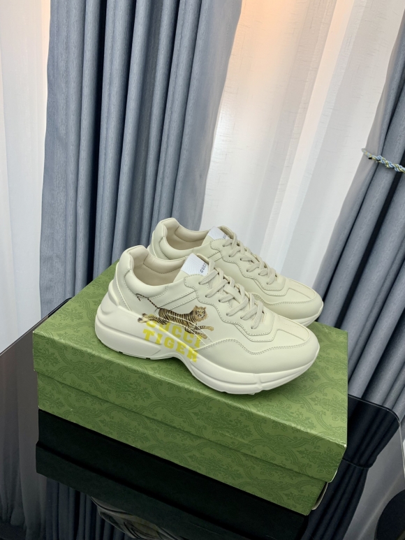 Womens shoes collection Womens shoes collection