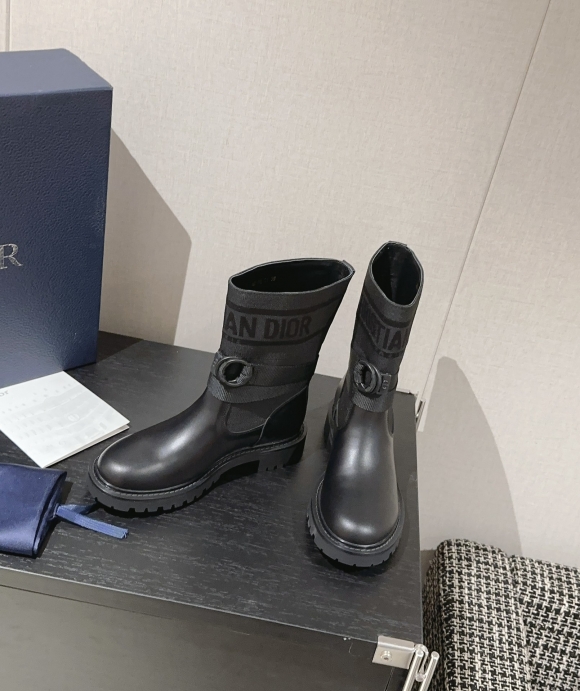 Womens shoes collection Womens shoes collection