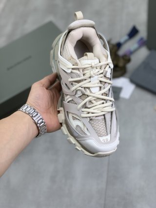 BalenciagaSHOES