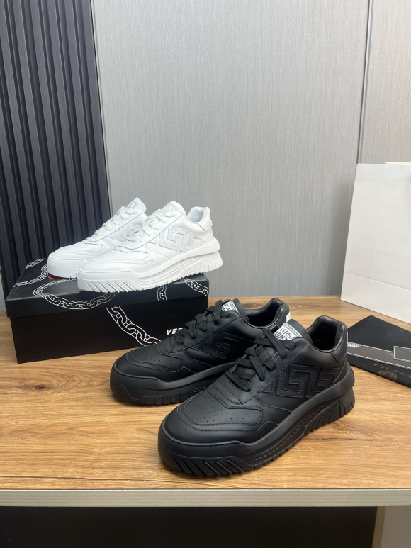 VersaceSHOES
