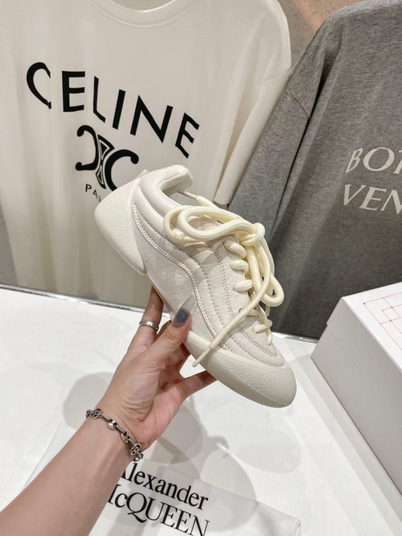 AlexanderMcQueenSHOES AlexanderMcQueenSHOES