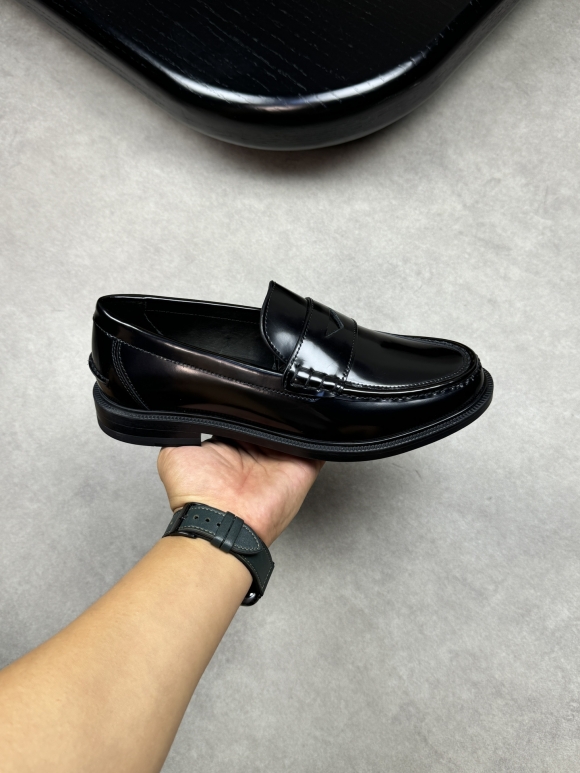 FendiSHOES
