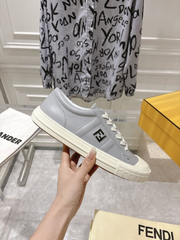FendiSHOES