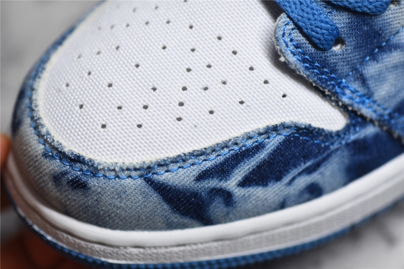 AirJordan1LowSHOES