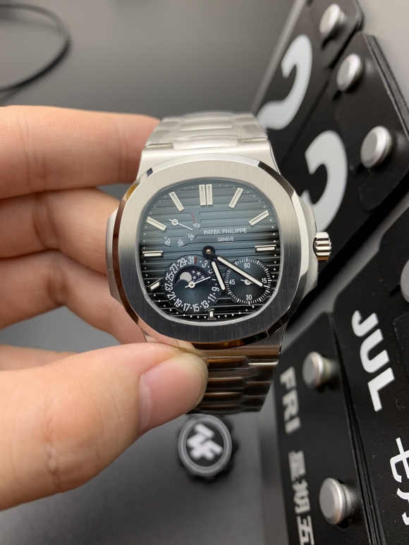 PATEK PHILIPPE