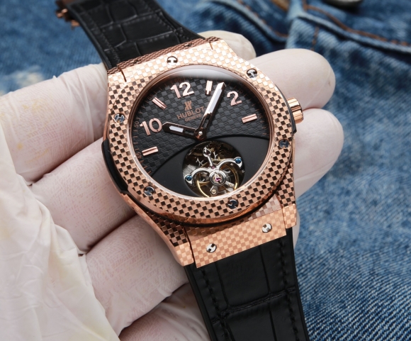 Hublot Hublot