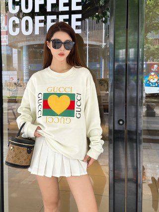 Hoodies & Sweatshirts Hoodies & Sweatshirts