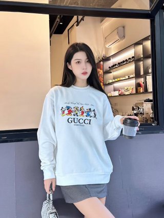 Hoodies & Sweatshirts Hoodies & Sweatshirts