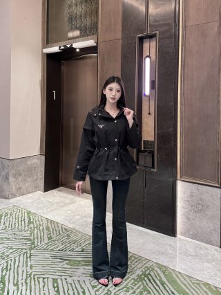 Coats & Jackets Coats & Jackets