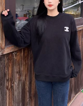 Hoodies & Sweatshirts Hoodies & Sweatshirts