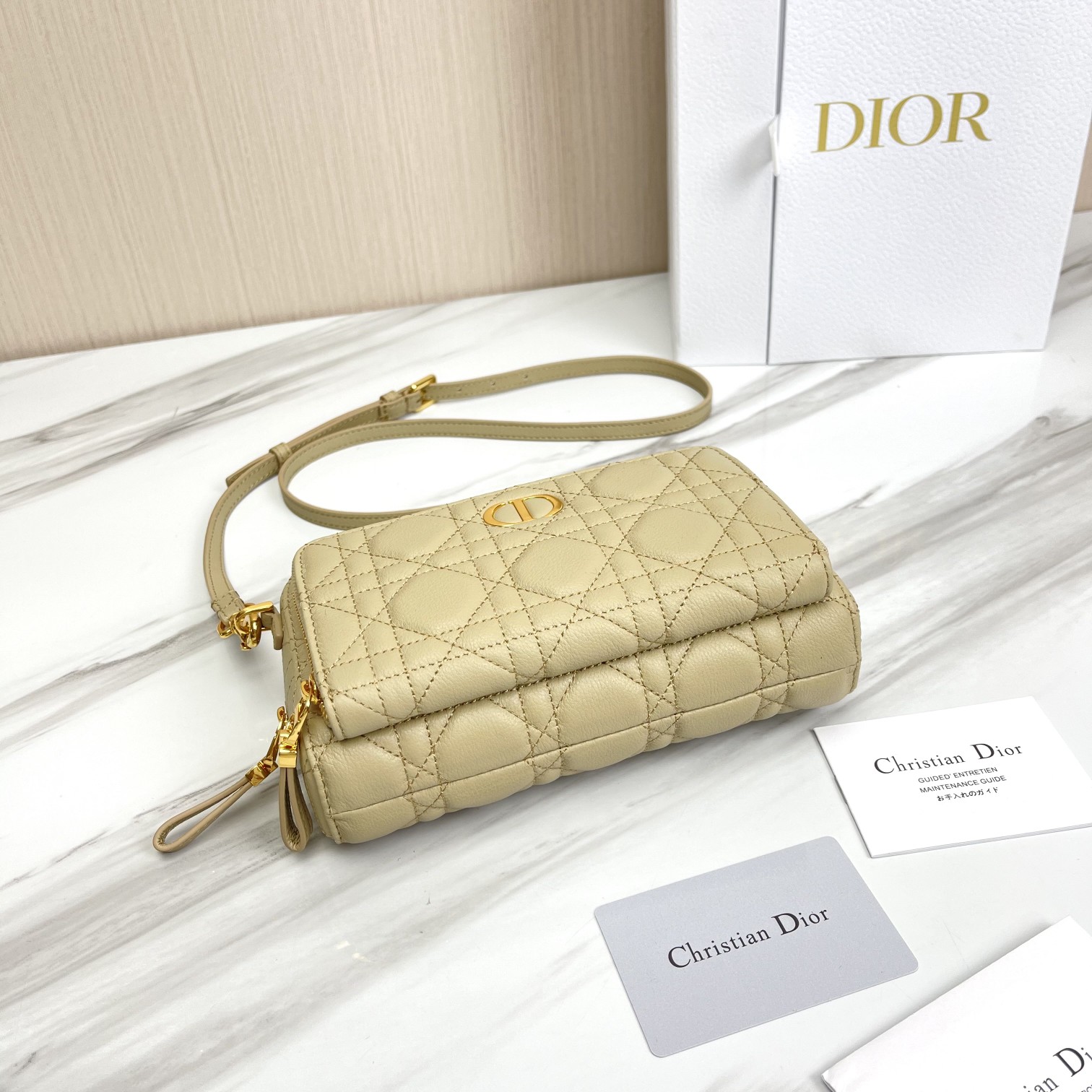 Dior