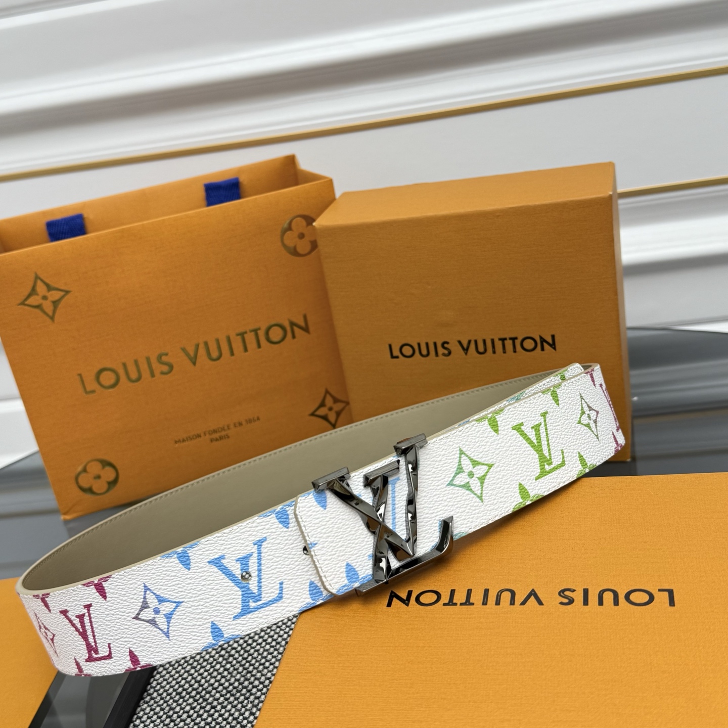 LV-Belts