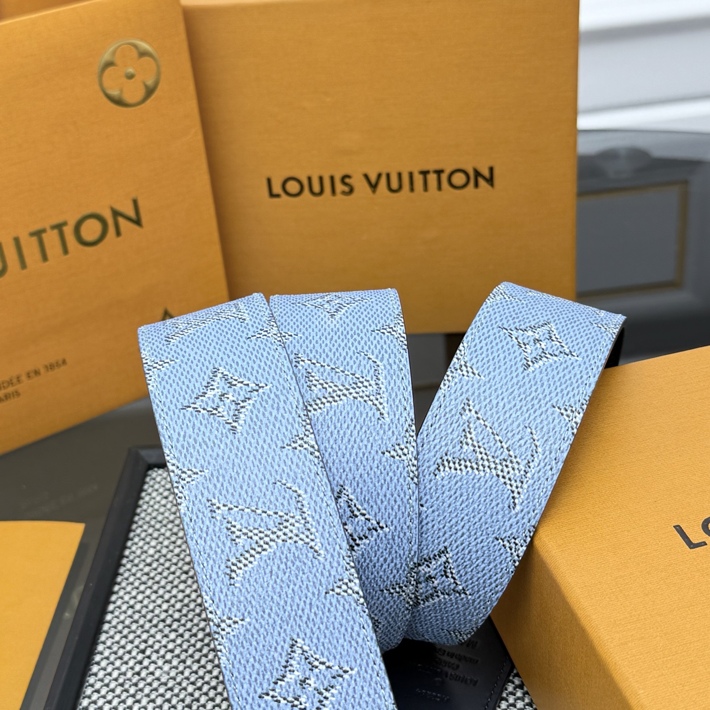 LV-Belts