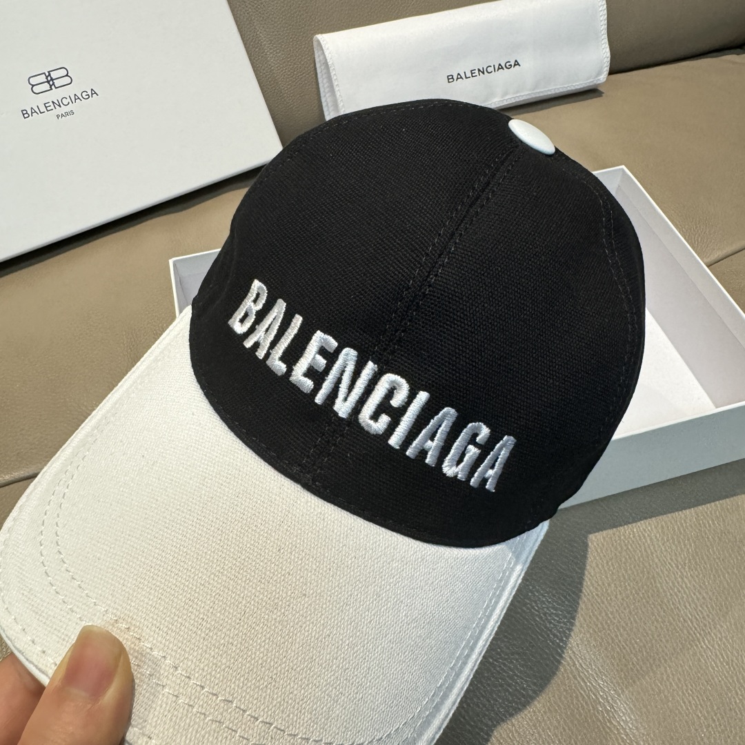 Balenciaga-7