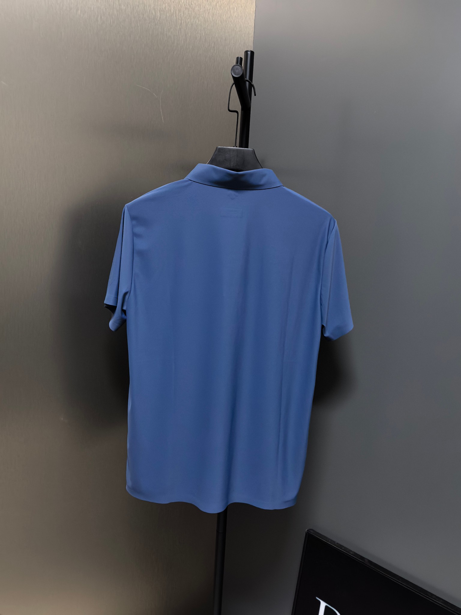 Polos