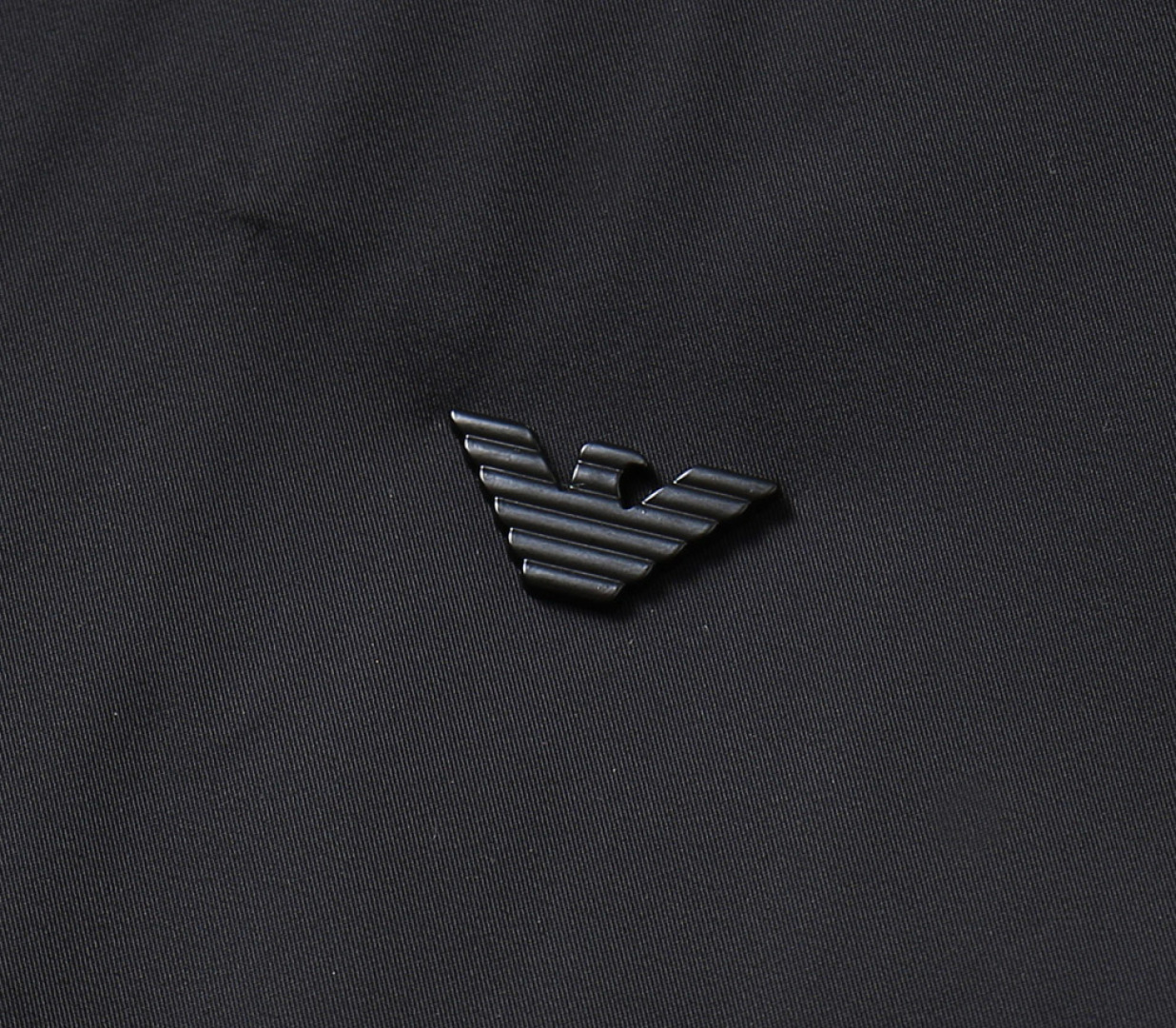 Hoodies & Sweatshirts