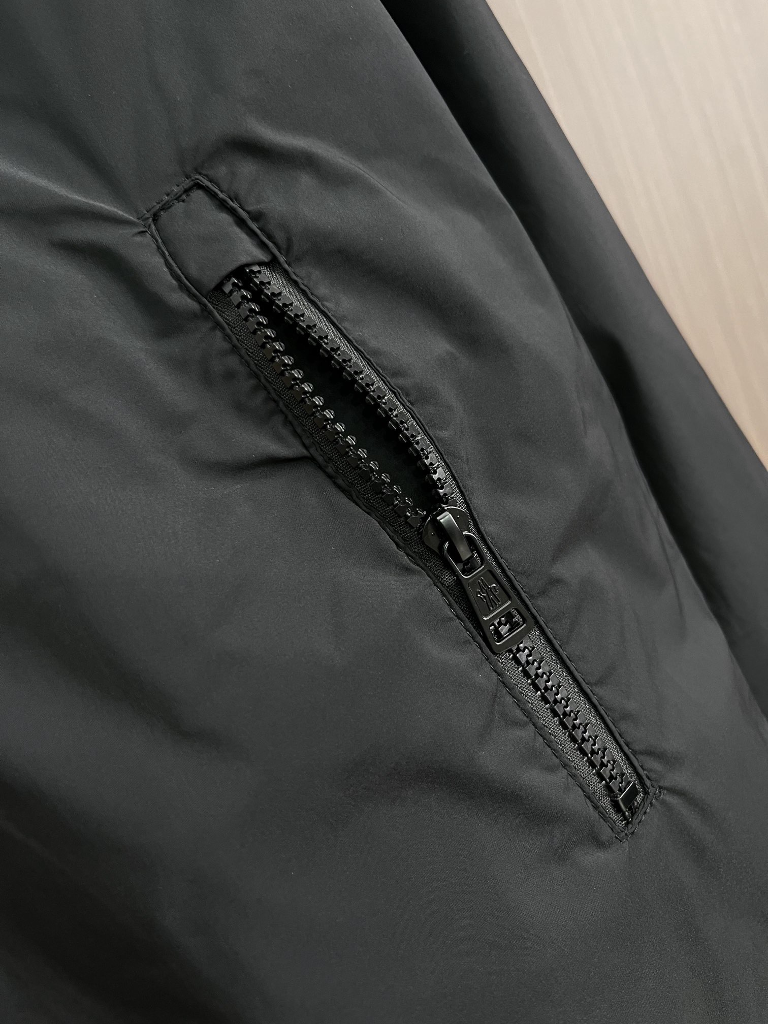 Hoodies & Sweatshirts