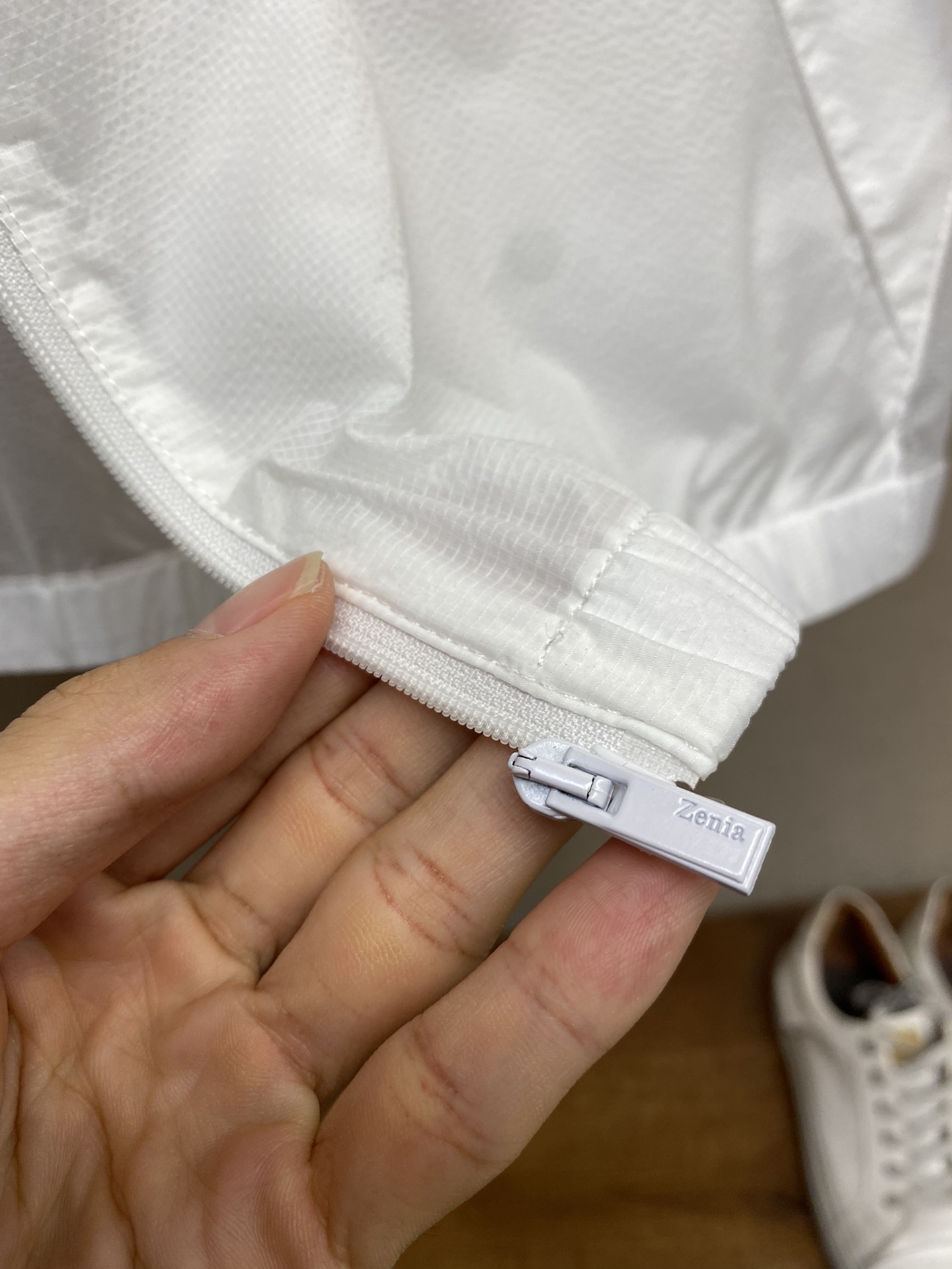 Hoodies & Sweatshirts