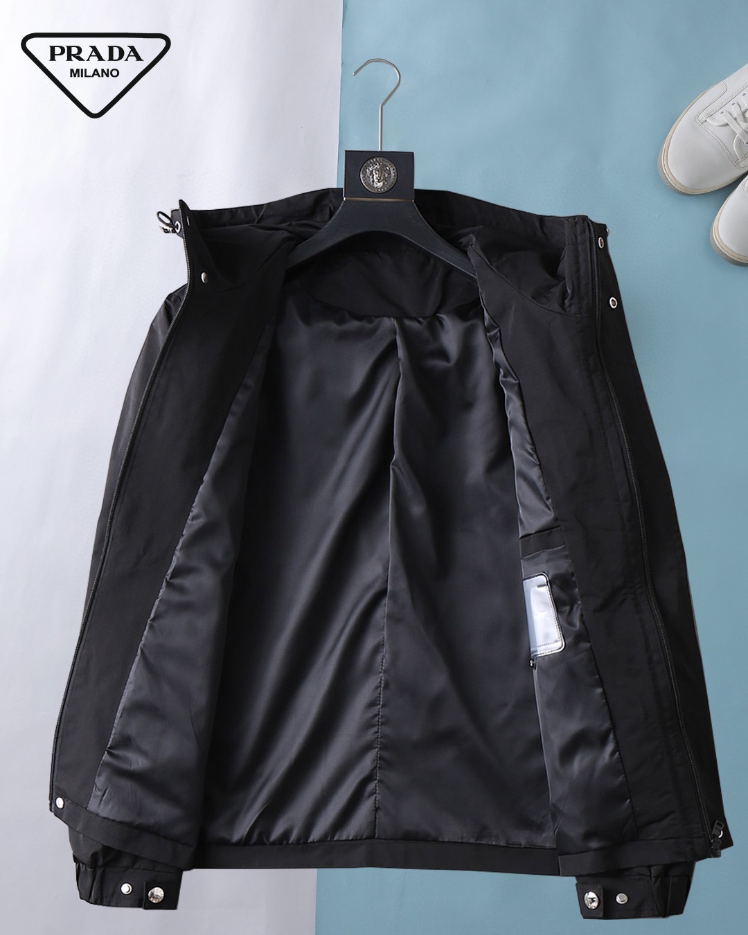 Hoodies & Sweatshirts