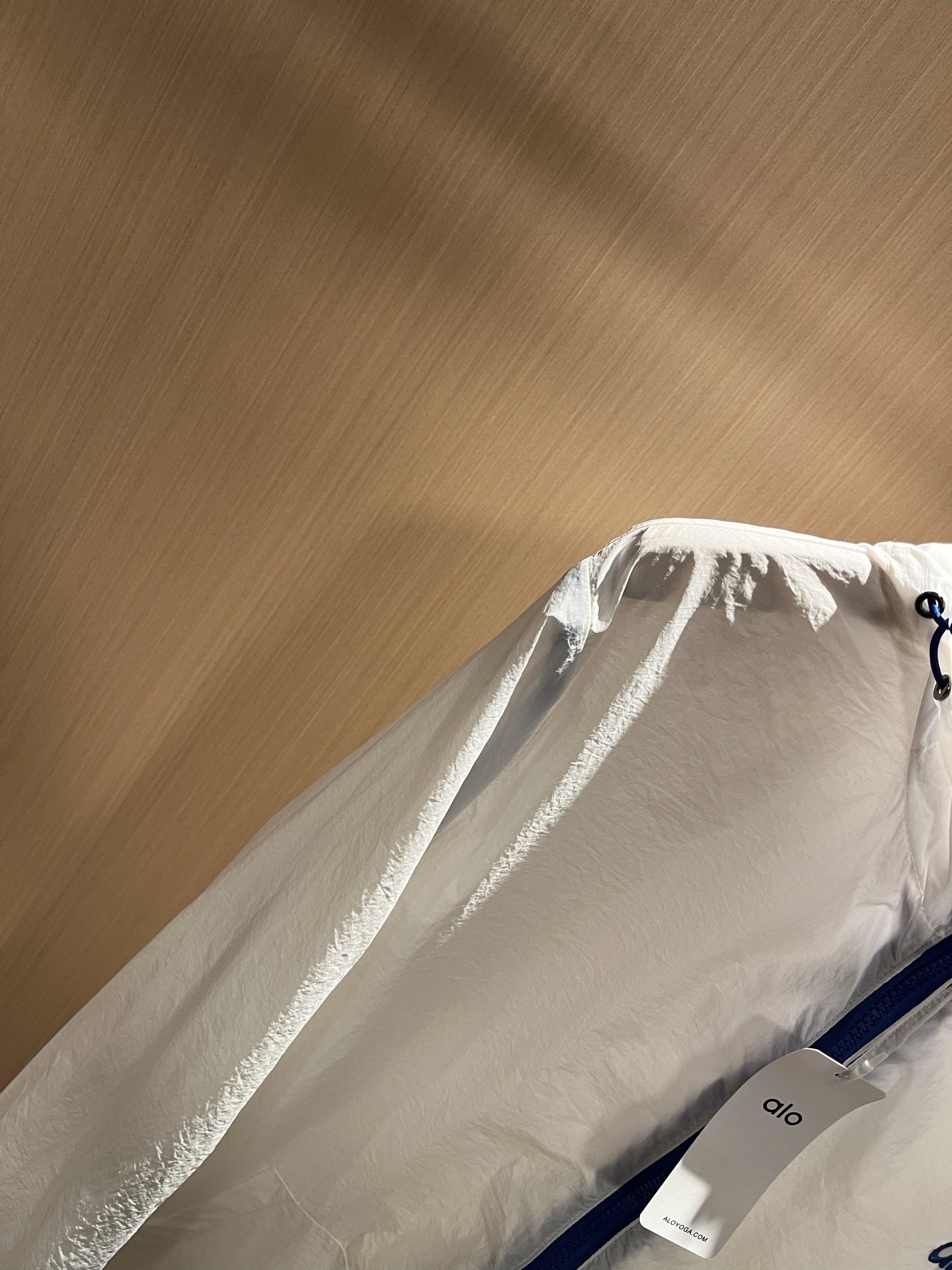 Hoodies & Sweatshirts